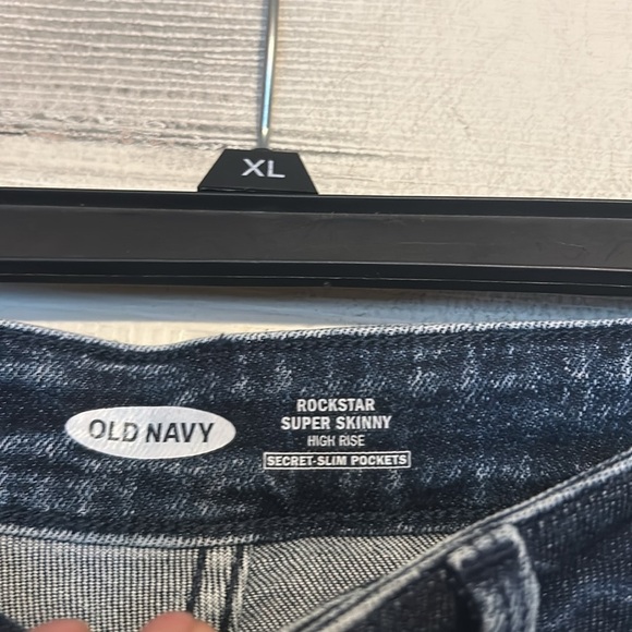 Old Navy Rockstar Super Skinny Jeans Size 6 NWOT Blue Denim Streetwear - Picture 4 of 8